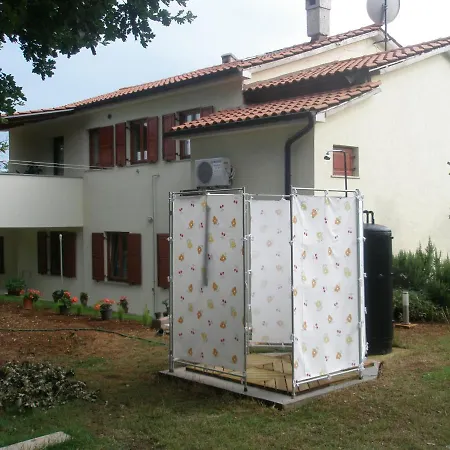 Apartments Caterina Pula Exterior photo