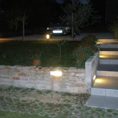 Apartments Caterina Pula Exterior photo