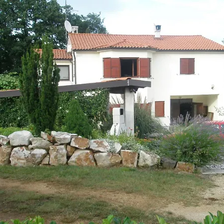 Apartments Caterina Pula Exterior photo