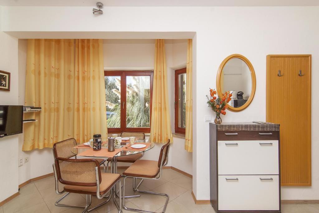 Apartment Caterina *